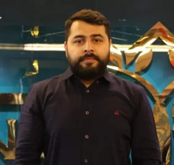 Chirag Kapoor — Director - Sales